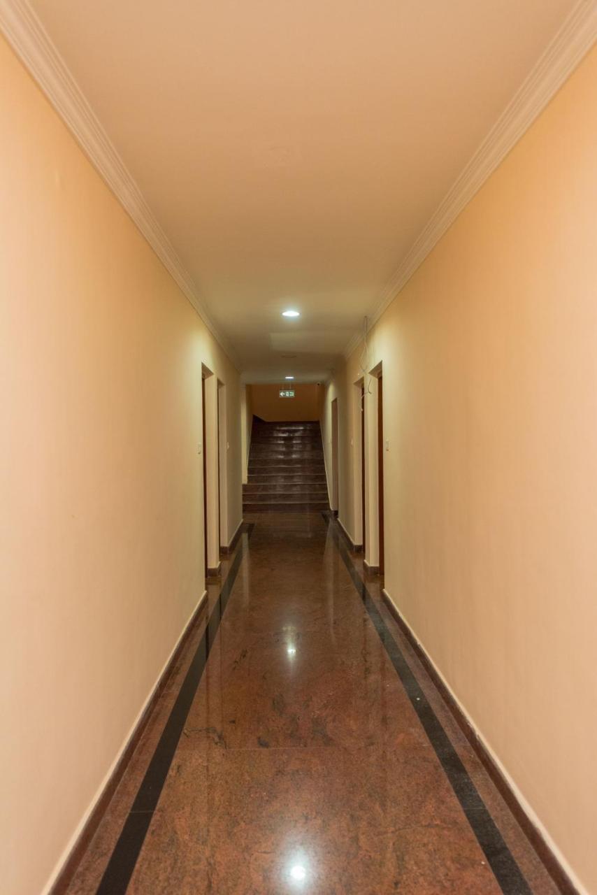 Kallada Golden Hotel Thrissur Exterior photo